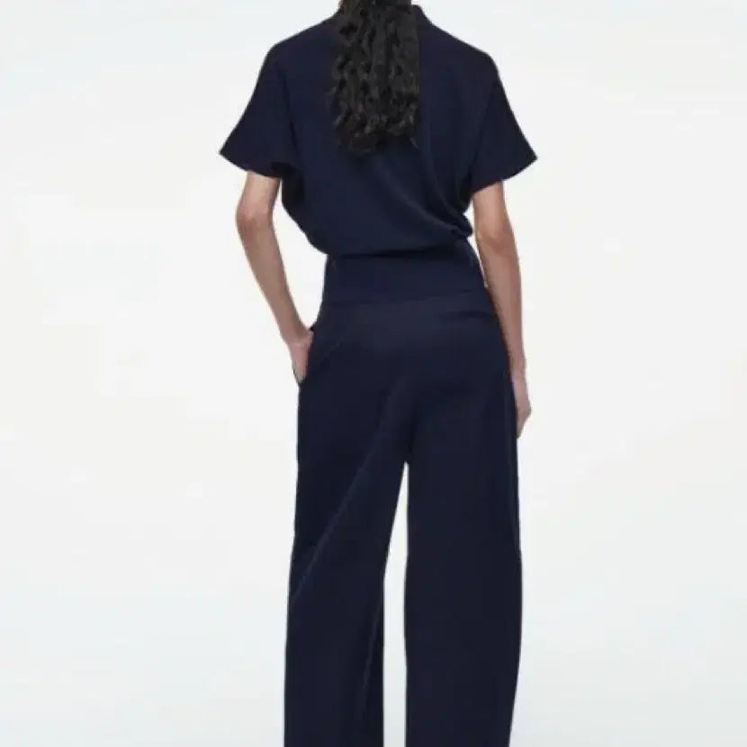 [BUNJANG] COS Pleated Barrel Leg Cotton Trousers / (24FW) COS 플리티드 배럴 레그 코튼 트라우저