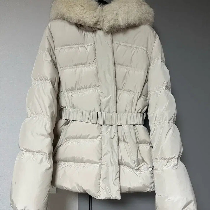 [BUNJANG] LAP STUDIO Fox Fur Belted Short Down Jacket / LAP STUDIO 폭스퍼 벨티드 숏패딩 아이보리