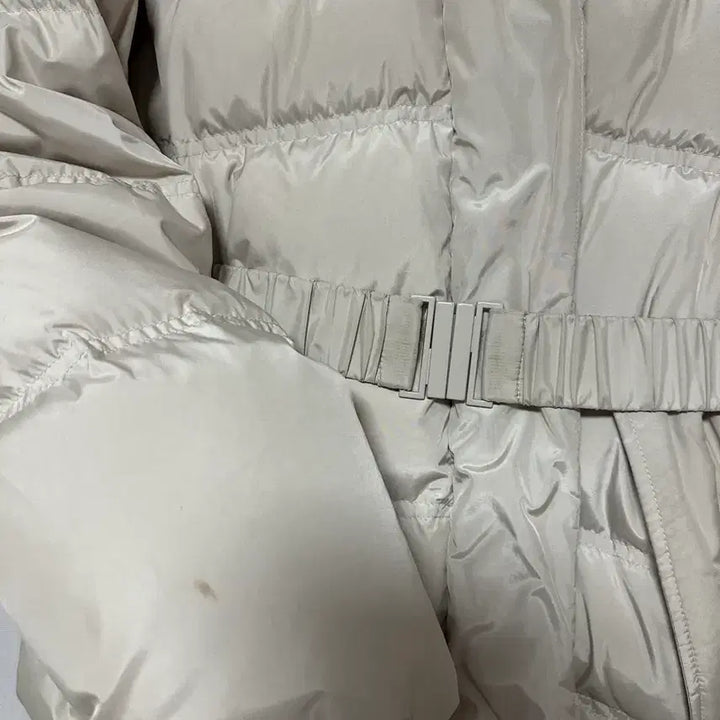 [BUNJANG] LAP STUDIO Fox Fur Belted Short Down Jacket / LAP STUDIO 폭스퍼 벨티드 숏패딩 아이보리