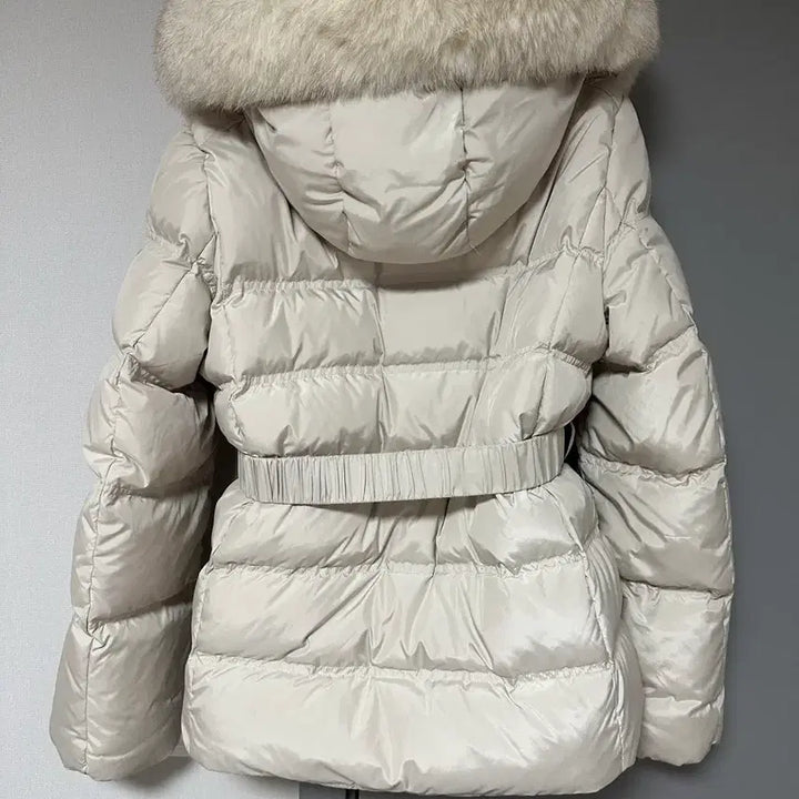 [BUNJANG] LAP STUDIO Fox Fur Belted Short Down Jacket / LAP STUDIO 폭스퍼 벨티드 숏패딩 아이보리