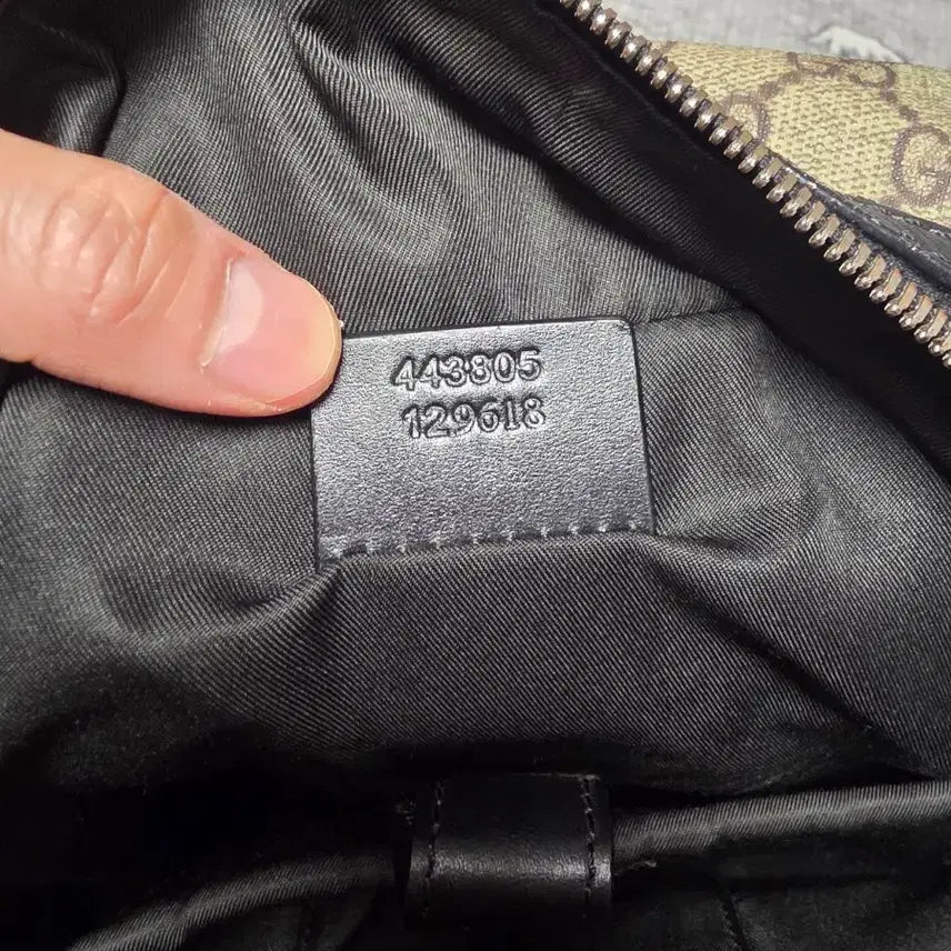 [BUNJANG] Gucci GG Supreme Backpack / 구찌 GG 슈프림 백팩(번페이가능)