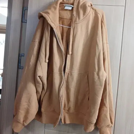 [BUNJANG] Beige Oversized Hoodie Zip-up / 베이지색 후드집업 오버핏