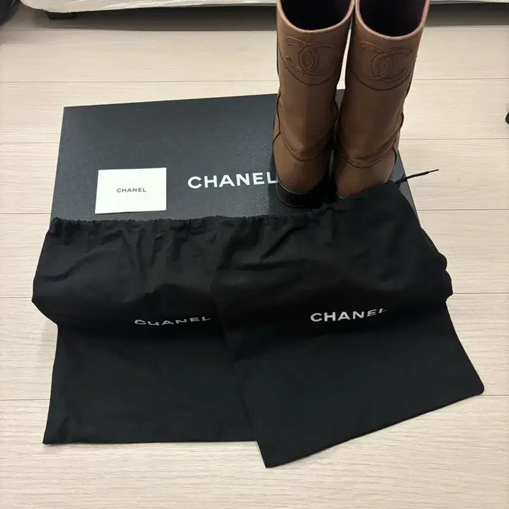 [BUNJANG] Chanel Boots / 샤넬 부츠 + 박스/더스트백