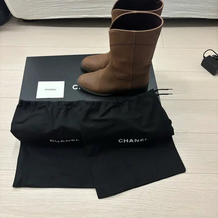 [BUNJANG] Chanel Boots / 샤넬 부츠 + 박스/더스트백