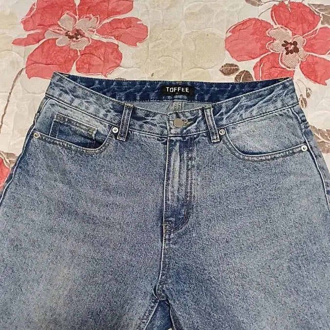 [BUNJANG] Toffee Light Wash Jeans 31 inch / 토피 연청바지 31인치 기장106