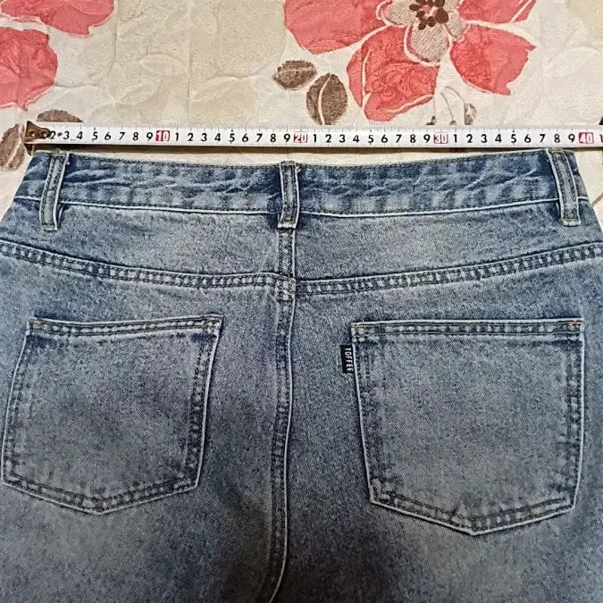 [BUNJANG] Toffee Light Wash Jeans 31 inch / 토피 연청바지 31인치 기장106