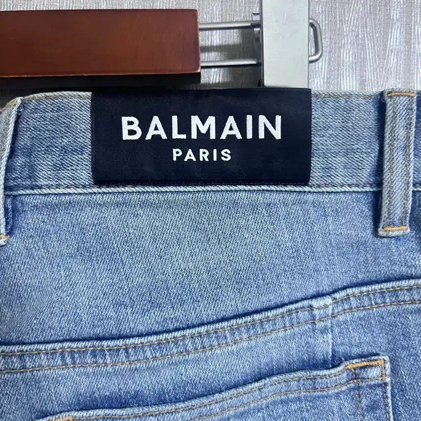 [BUNJANG] Balmain Bike Jeans (Size 33) / 발망 바이크 청바지 (33)