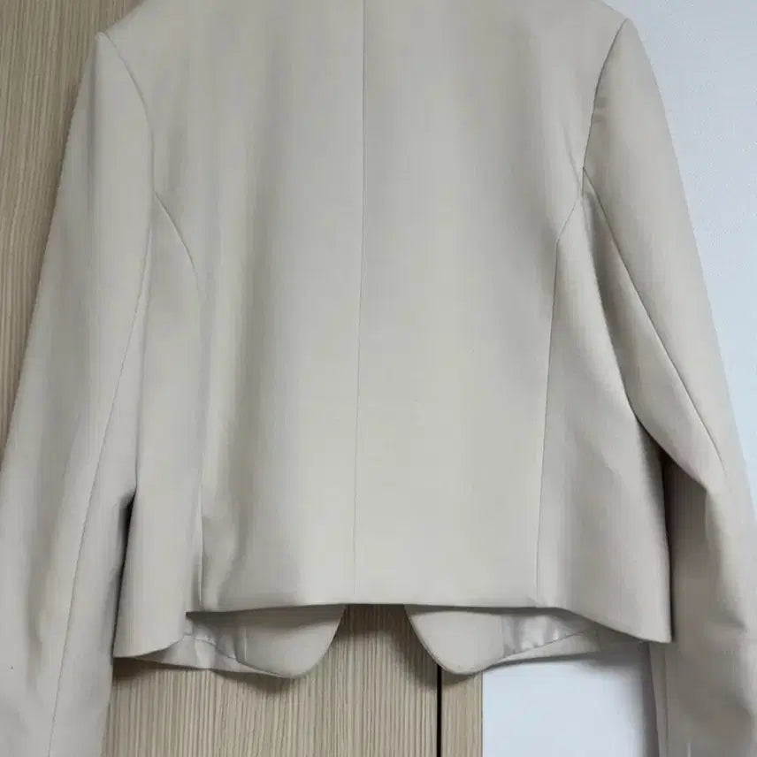 [BUNJANG] Ivory Spring Autumn Jacket / 아이보리 봄 가을 자켓