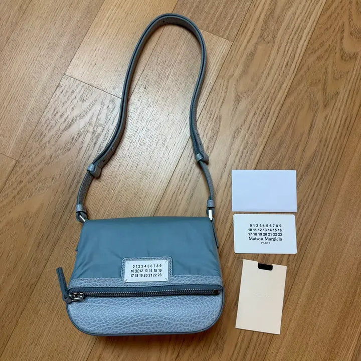 [BUNJANG] Maison Margiela 5ac Mini Shoulder Bag Sky Blue / 정품 마르지엘라 5ac 미니 숄더백 하늘색 미니백 가방