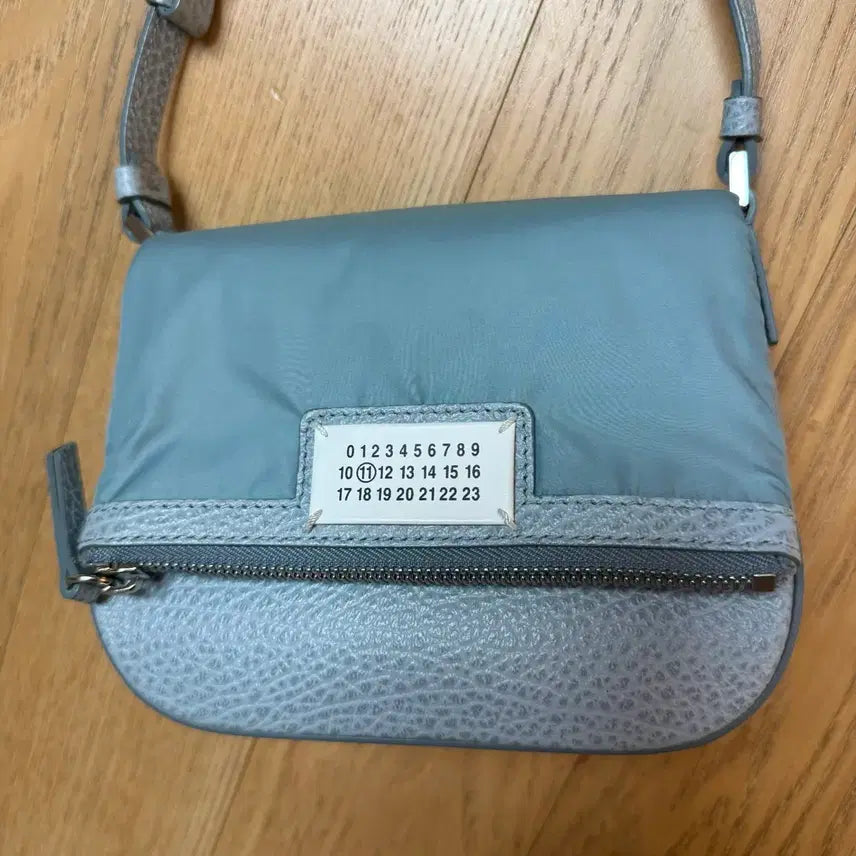 [BUNJANG] Maison Margiela 5ac Mini Shoulder Bag Sky Blue / 정품 마르지엘라 5ac 미니 숄더백 하늘색 미니백 가방