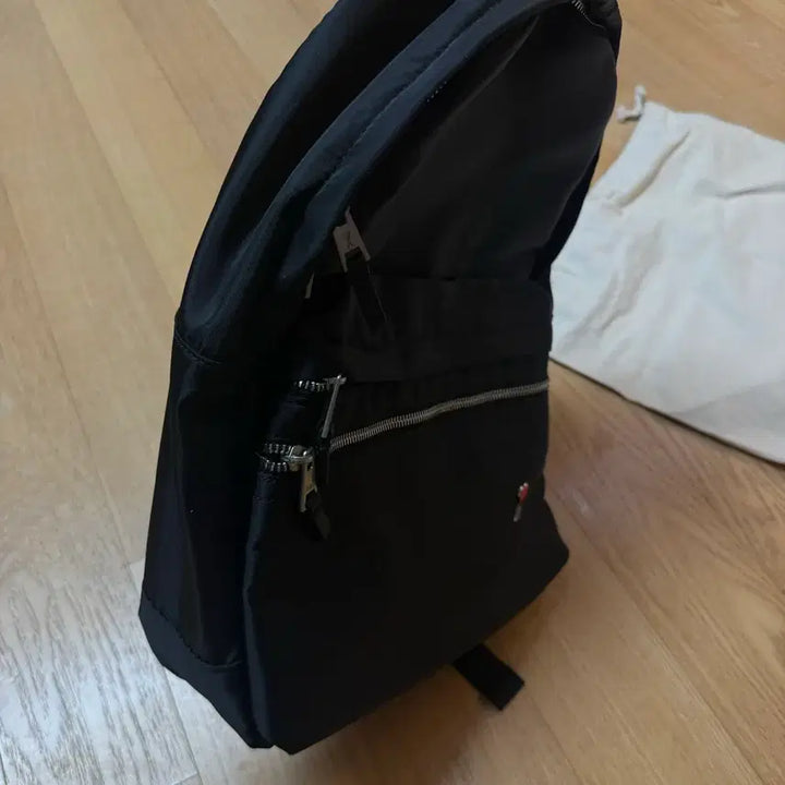 [BUNJANG] Ami Nylon &amp; Leather Backpack / 정품 아미 백팩 나일론 레더 가방 남녀공용