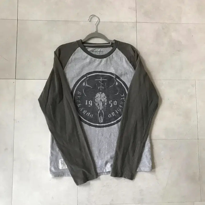 [BUNJANG] Life Is Wet Vintage Berkaru Raglan Long Sleeve / 라이프이즈웻 빈티지 버카루 나그랑 롱슬리브