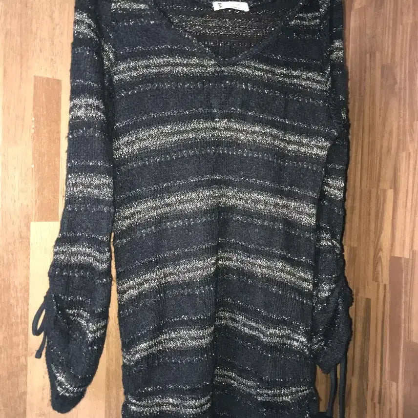 [BUNJANG] Vintage Black Striped Shirred Long Knit / 일본 빈티지 블랙 스트라이프 셔링 롱 니트