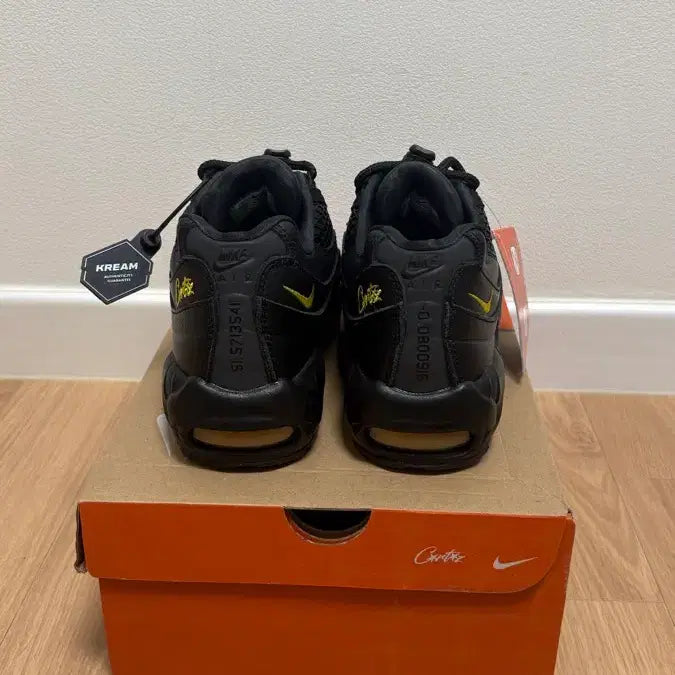 [BUNJANG] Nike Cortez Black &amp; Tour 255 Sneakers / 나이키 코르테이즈 블랙앤투어 255 새상품