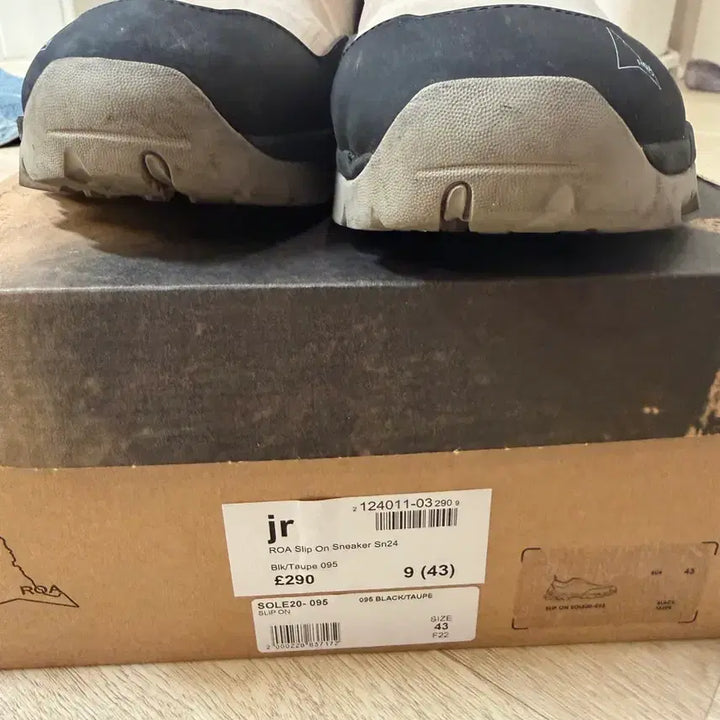 [BUNJANG] Loa Slip-on 280 (43) / 로아 슬립온 280 (43사이즈)