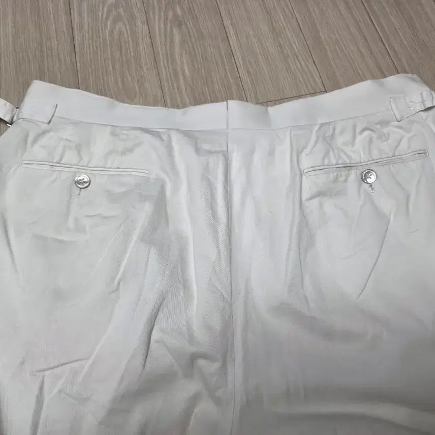 [SOLD OUT] 링자켓 블랙라벨 화이트 투 플리츠 코튼 팬츠