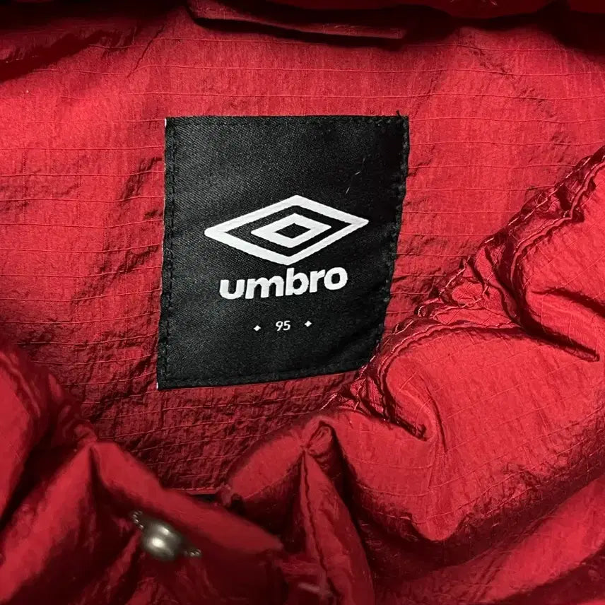 [BUNJANG] Umbro Red Vest Padded Jacket 95 / 엄브로 조끼패딩 레드 95