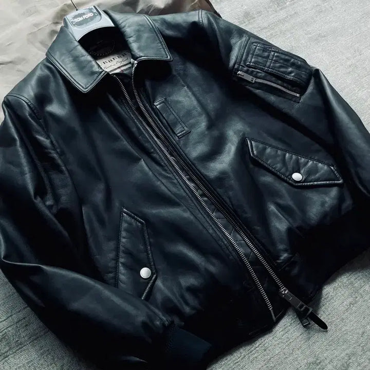 [BUNJANG] Burberry A2 Bomber Jacket / 버버리 명작 italy made 램스킨 캐시미어 안감 A2 봄버 자켓