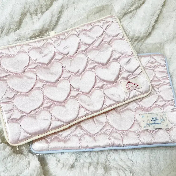 [BUNJANG] Handmade Satin Bold Heart A6 Diary Cover / 핸드메이드 새틴 볼드 하트 A6 다이어리 커버