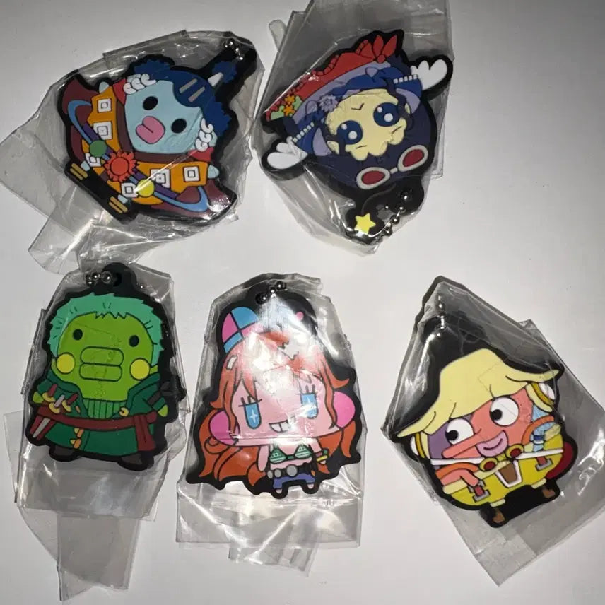 [BUNJANG] One Piece Tamagotchi Collaboration Keyring Bundle Set / 원피스 다마고치 콜라보 키링 일괄 판매 양도