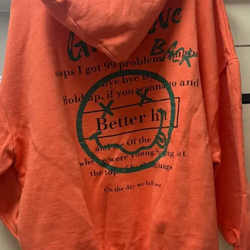 [BUNJANG] Orange Smile Hoodie / 오렌지 스마일 프린팅 후드티