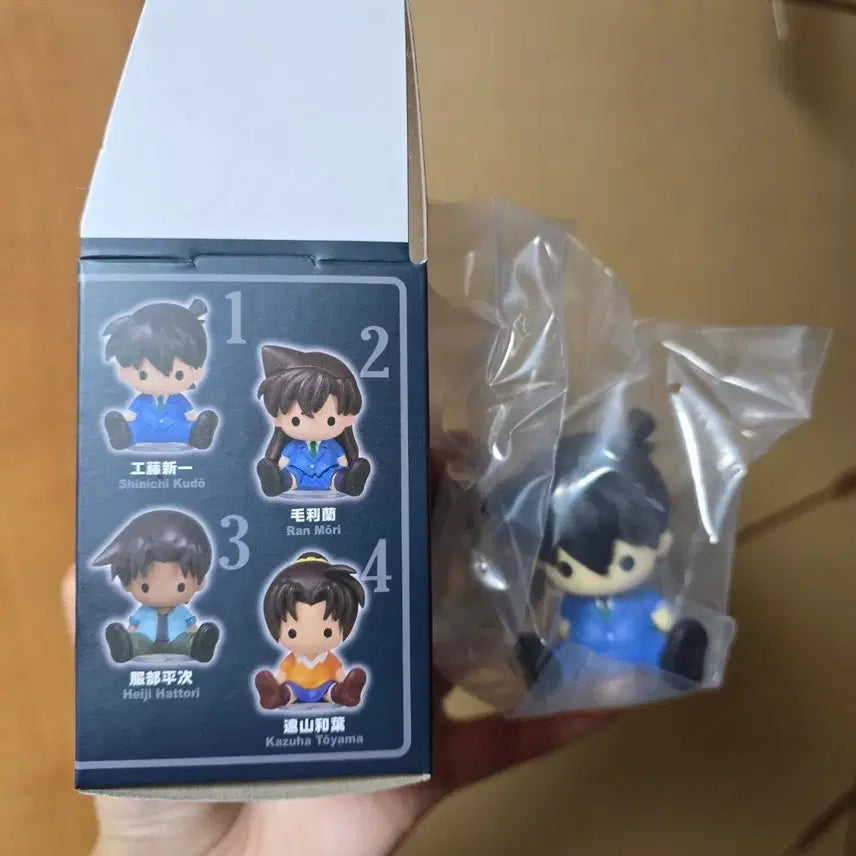 [BUNJANG] Detective Conan Shinichi Figure (Sealed) / 명탐정 코난 남도일 굿즈 피규어 (미개봉)