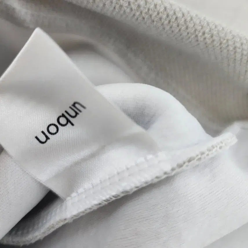 [BUNJANG] Unbon V-Neck Cardigan Ivory / unbon 브이넥 가디건 아이보리