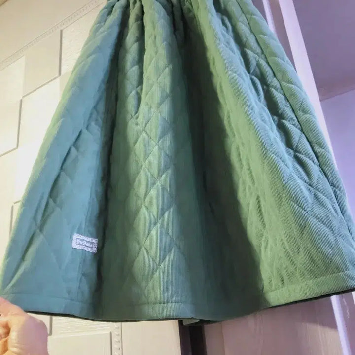 [BUNJANG] Corduroy Flare Skirt / 코듀로이 스커트 새상품