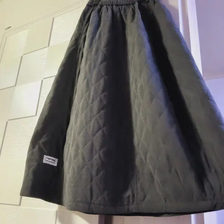 [BUNJANG] Corduroy Flare Skirt / 코듀로이 스커트 새상품