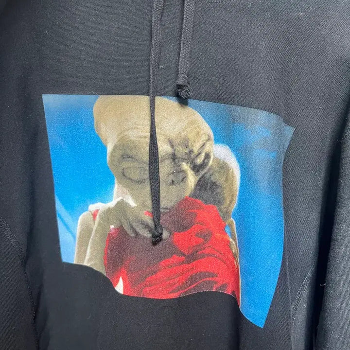 [BUNJANG] Supreme ET Hooded Sweatshirt - Size L / 슈프림 ET 후드 L