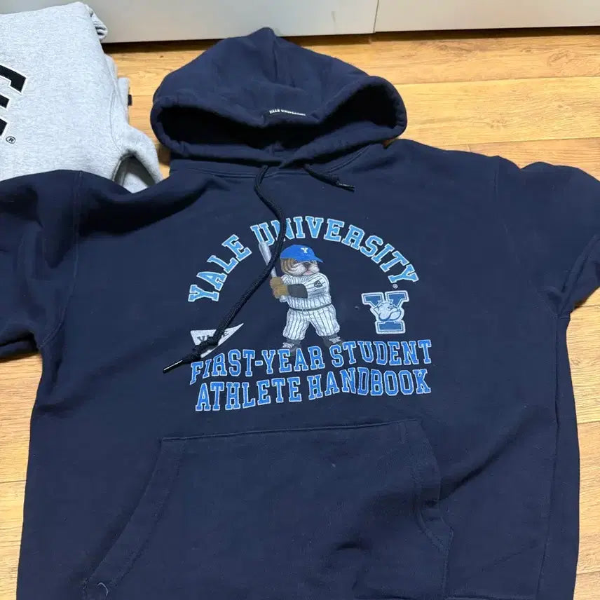 [BUNJANG] Yale Navy Hoodie S Size / 예일 후드티 네이비 S