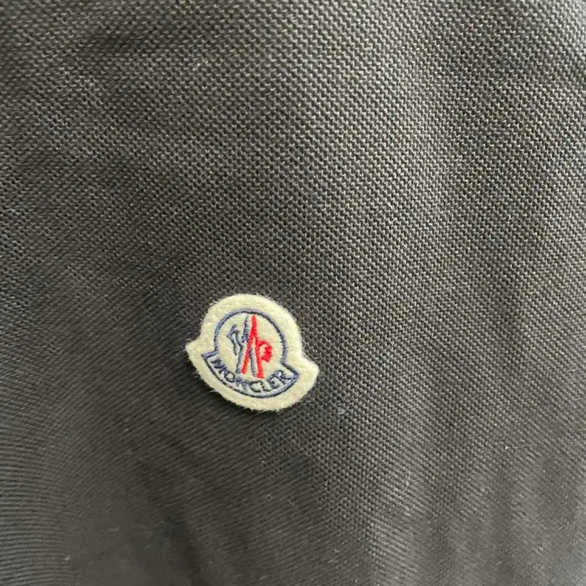 [BUNJANG] Moncler Polo Shirt Black L Size / 몽클레어 카라티 블랙색상 L사이즈실측100