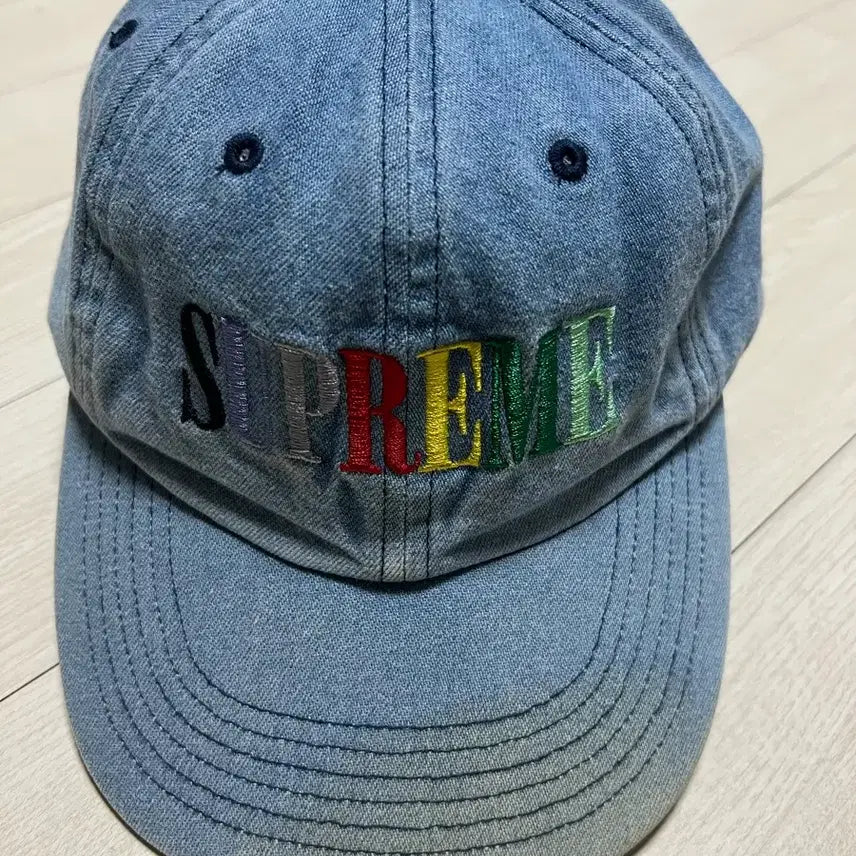 [BUNJANG] Supreme Multi Color Logo Washed Denim 6-Panel Cap / Supreme 슈프림 멀티 컬러 로고 워시드 데님 6패널 볼캡 모자