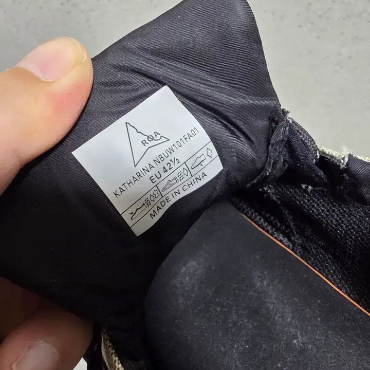 [BUNJANG] Loa Katarina Man / 로아 카타리나맨