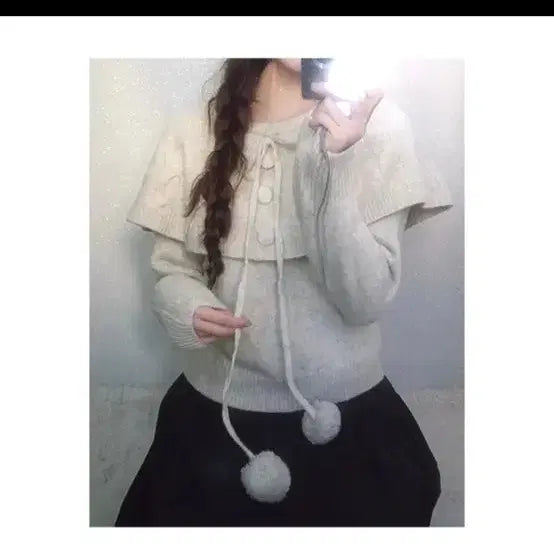 [SOLD OUT] 빈티지 니트 사와코 케이프 폼폼이