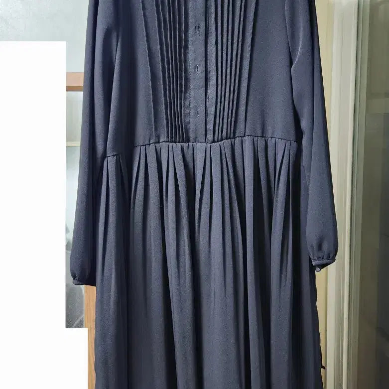 [BUNJANG] 98℃ Veruca Pleated Dress / 98도씨 베루카 플리츠 원피스