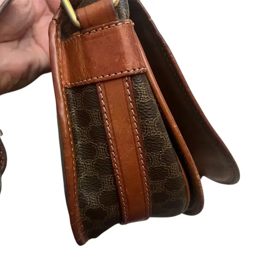 [BUNJANG] Celine Macadam Shoulder Bag / 셀린느 마카담 숄더백 브라운