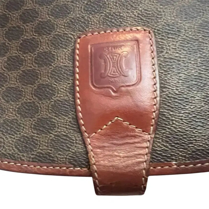 [BUNJANG] Celine Macadam Shoulder Bag / 셀린느 마카담 숄더백 브라운