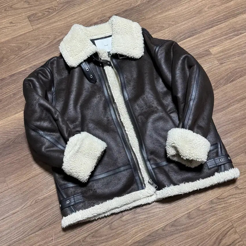 [BUNJANG] Dunst Unisex Shearling Jacket Brown M / 던스트 유니섹스 루즈핏라인 시어링 자켓 브라운 M