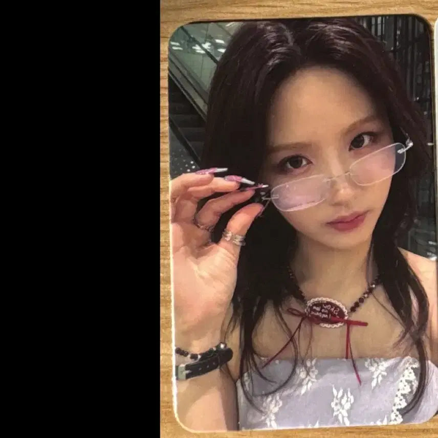 아이칠린 ICHILLIN 지윤 공방포카