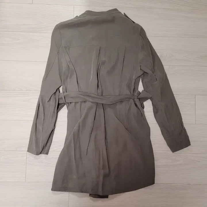 [BUNJANG] Plastic Island Olive Green Long Coat (M) / 여성 플라스틱 아일랜드 봄 롱코트 M