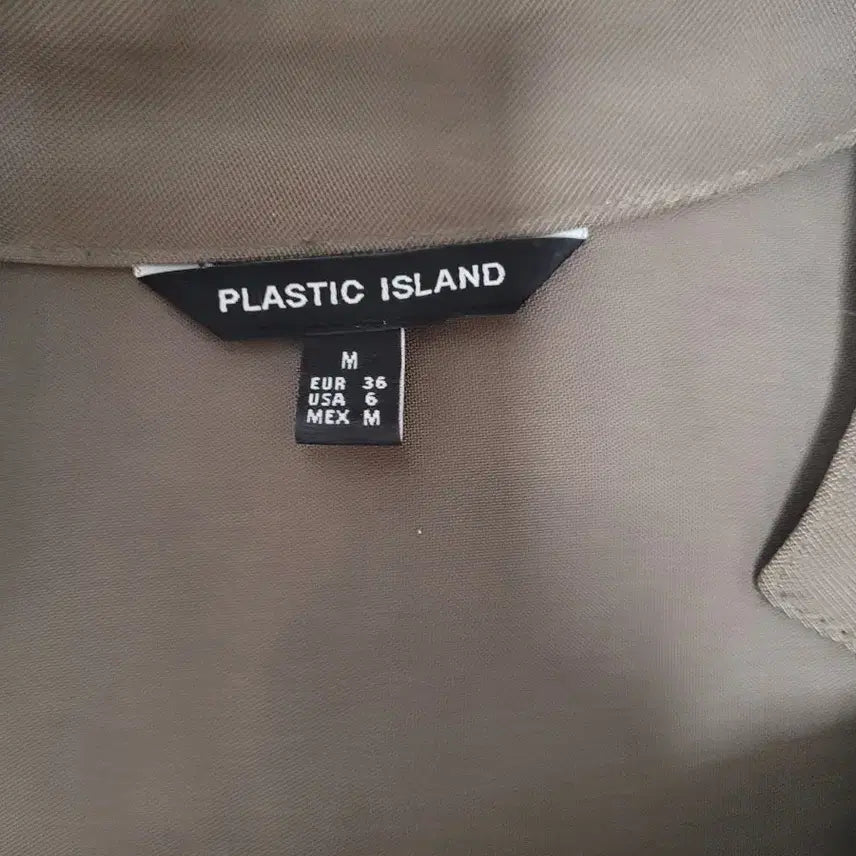 [BUNJANG] Plastic Island Olive Green Long Coat (M) / 여성 플라스틱 아일랜드 봄 롱코트 M