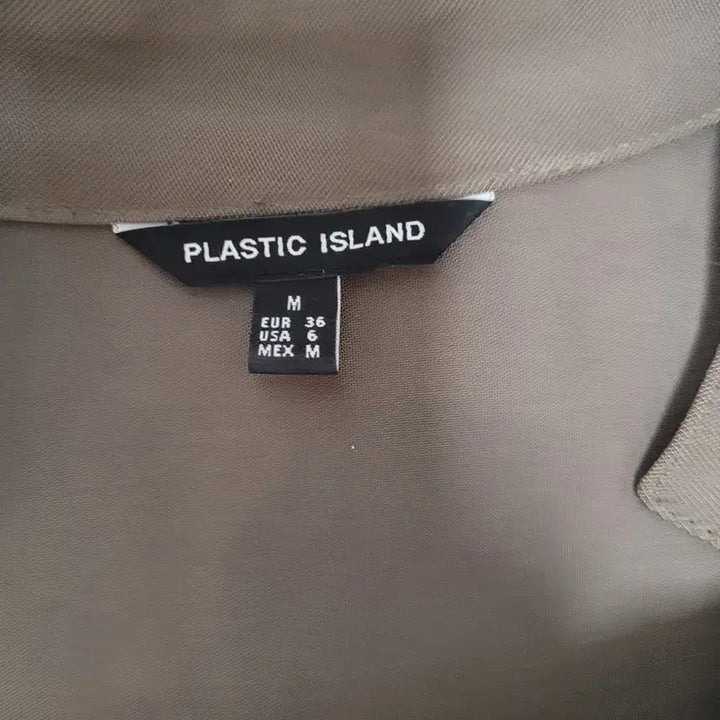 [BUNJANG] Plastic Island Olive Green Long Coat (M) / 여성 플라스틱 아일랜드 봄 롱코트 M