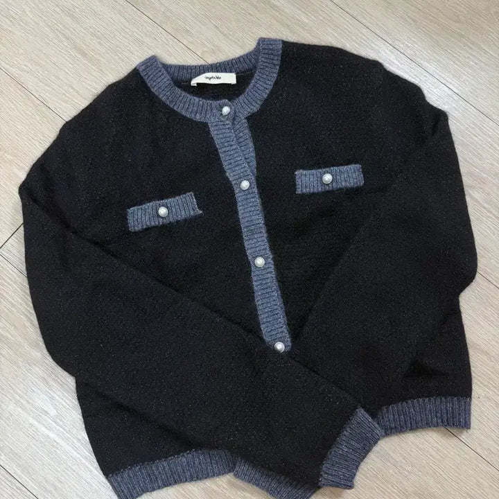 [BUNJANG] Vegetable Glitter Cardigan / 베지터블 펄글리터 가디건