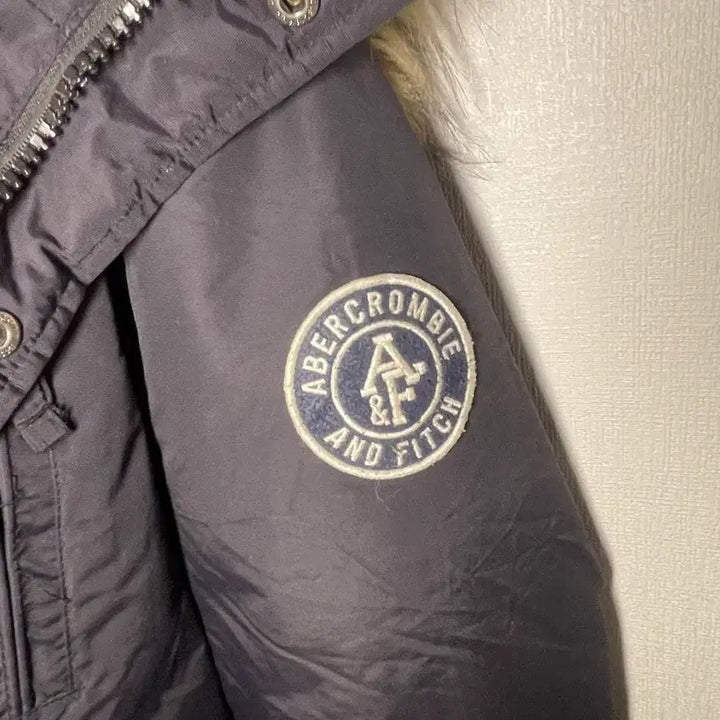 [BUNJANG] Abercrombie &amp; Fitch Wellon Padded Jacket / 아베크롬비 웰론 패딩