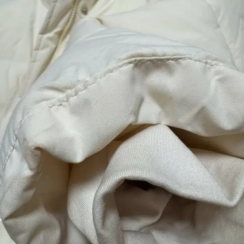 [BUNJANG] Spao Ivory Padded Jacket (S) / 스파오 패딩 s