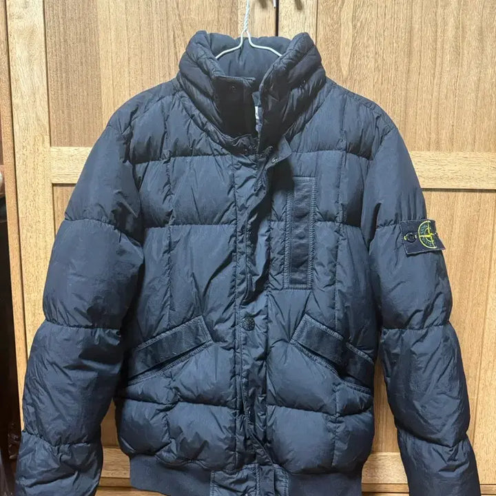 [BUNJANG] Stone Island Crinkle Reps Hooded Padded Jacket / 정품) 스톤아일랜드 크링클랩스 패딩 후드
