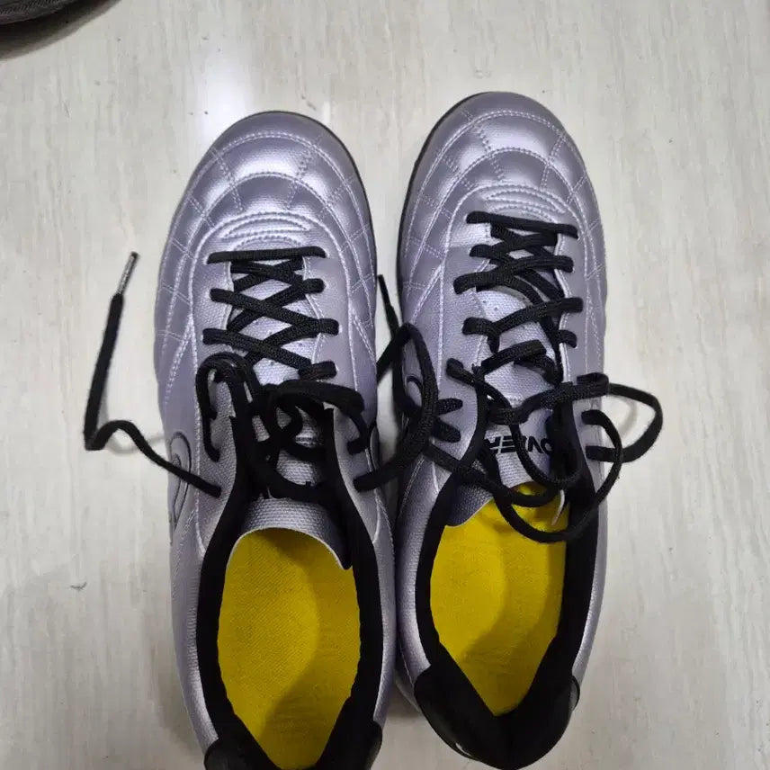 [BUNJANG] Upower Mark 3 TF Futsal Shoes - Size 260 / 우파워 마크3 tf  풋살화 260