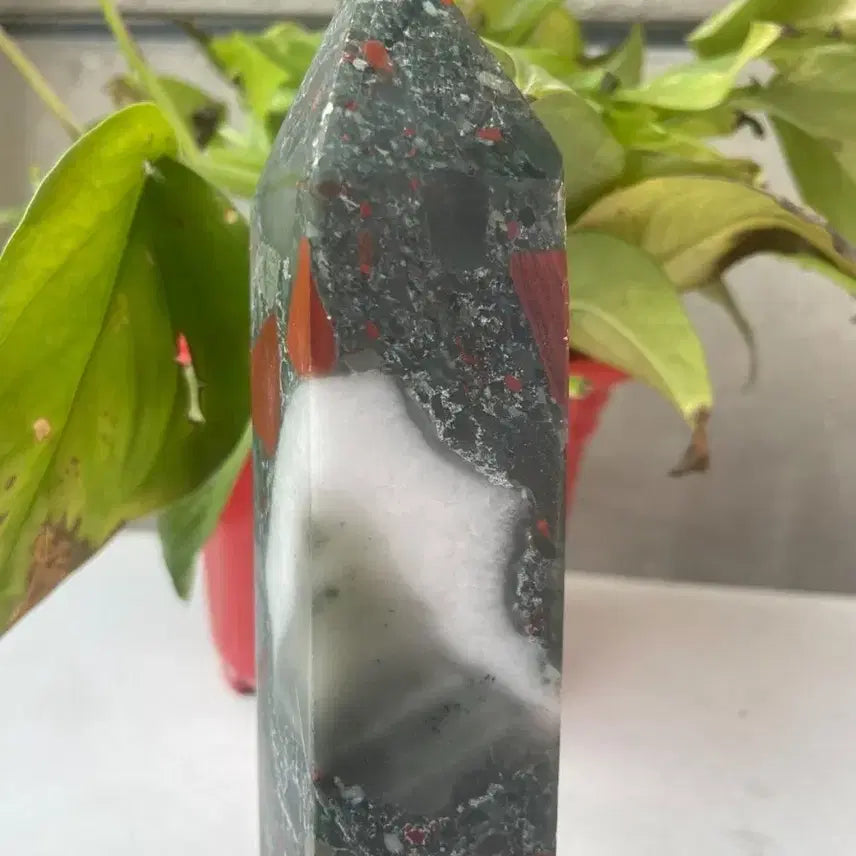 [BUNJANG] African Bloodstone Obelisk 576g 19.1cm / 아프리카 혈석 피로회복 576g 19.1cm