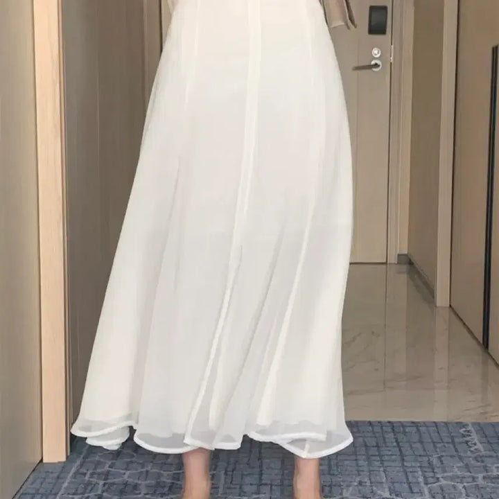 [BUNJANG] Attrangs Serin Chiffon Skirt / 아뜨랑스 세린 뒷밴딩 트임 쉬폰 스커트 블랙 팝니디!